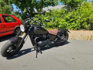 Suzuki vz800 Marauder 