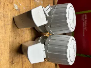 2 stk Danfoss RA Radiatortermostater m. løs føler.
