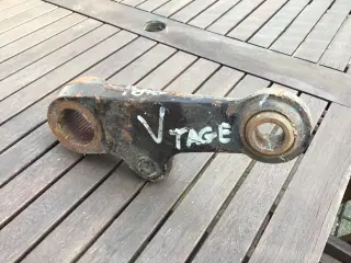 Arm til hjælpecylinder