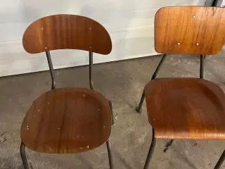 Skolestole eller krostole