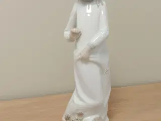 Figur pige med hund. Spansk porcelæn 