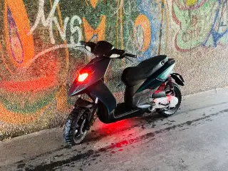 Fin scooter