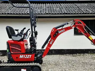 MOLE M12  / fabriksny / med skovle & Kubota motor