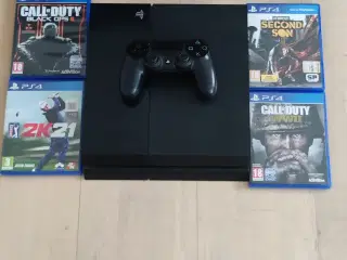 PlayStation 4 med controller og 4 spil