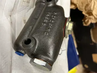 Morris Minor Hovedecylinder 