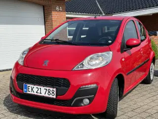 Peugeot 107  Ekstrem flot, ALLE servise overholdt.