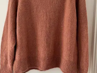 Monday sweater, aldrig brugt
