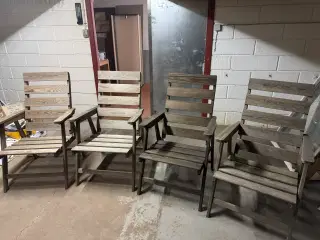 4 havestole i træ