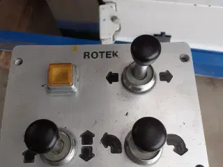 Rotek 900  Pallevender