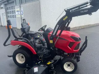 Yanmar SA 221 med klippebord og frontlæsser