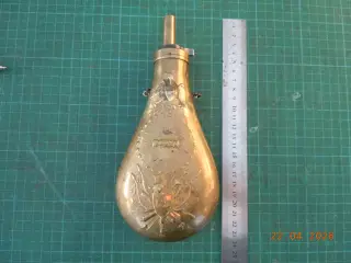 Batty peace messingkrudtflaske mod. 1846