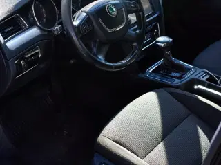 Skoda Superb 2,0 TDi 170 Comfort Combi DSG