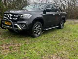 Mercedes-Benz x350