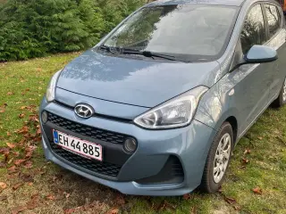 Hyundai i10 hatchback