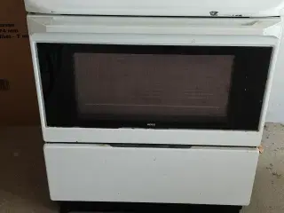 Komfur med glas keramiske kogeplader