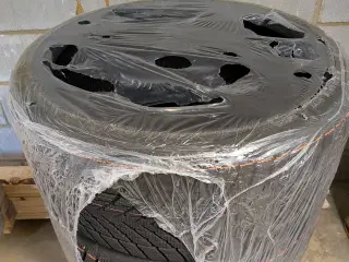 Goodyear Ultra Grip Performance 3 235/35 R19