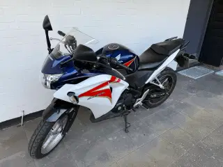 Honda CBR 250R