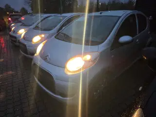 Perfekt 107/ C1 MED SYN Kan hjælpe med nummerplade