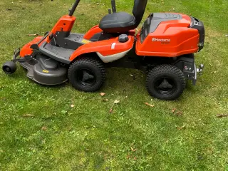 Husqvarna R 214TC havetraktor plæneklipper 