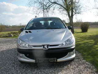 Peugeot 206 2,0 GTI HK 136