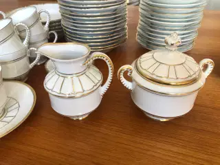 B&G Offenbach kaffe stel med 4 dybe tallerkner. 