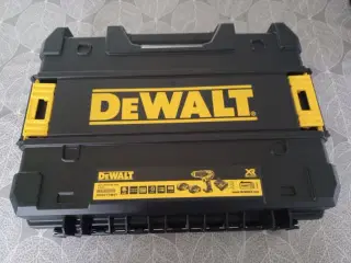 DEWALT SKRUEMASKINE, DCD777M2T, opladelig!