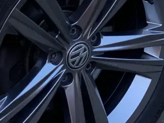 VW fælge med vinterdæk