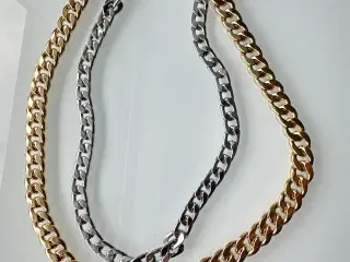 Halskæde med guld og sølvfarvet 