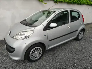 Peugeot 107 1,0 Comfort