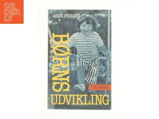 Børns udvikling af Arne Poulsen (Bog)