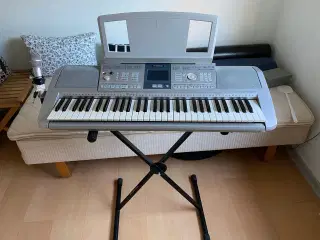 Yamaha keyboard PSR-K1