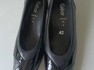 Ara sort sko 42str
