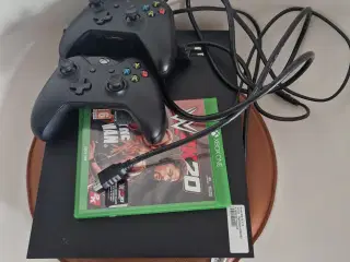 Xbox one med 2 kontrollers