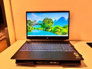 HP Pavilion Gaming Laptop 15,6 + 20% FPS Boost 