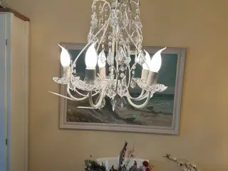 Lysekrone i glas