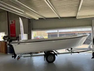 NORDIC 550 FISK MED SELVLÆNSENDE DØRK