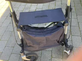 Rollator med taske
