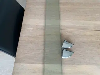 Smalle glashylder med beslag