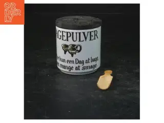 Knabstrup bagepulver krukke med låg og skovl fra Knabstrup (str. 8x7 cm)