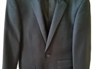 Sort Habit jakke, bukser & læderbælte