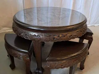 kinesisk te bord med skamler 