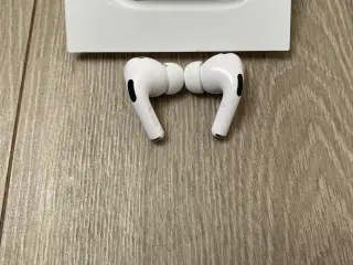 AirPods Pro Gen 2 