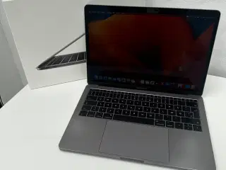 MacBook Pro 13” 2017