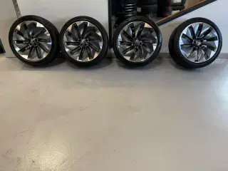 Originale 21” Skoda enyaq fælge med sommerdæk