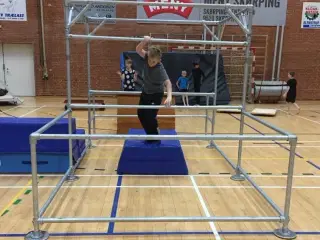 Parkour stativ - incl rullevogn