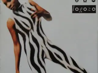 CD: Angelique Kidjo, Logozo