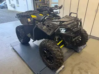 Polaris sportsman xp1000s traktor/gods momsfri