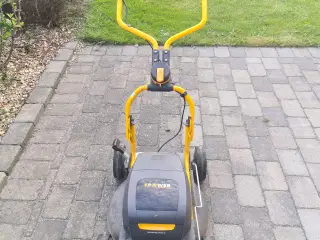 Stiga batteridrevet plæneklipper