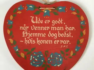 Gl. Hjerte skilt med tekst