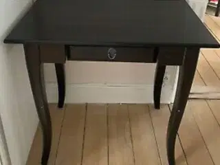 Ikea skrivebord